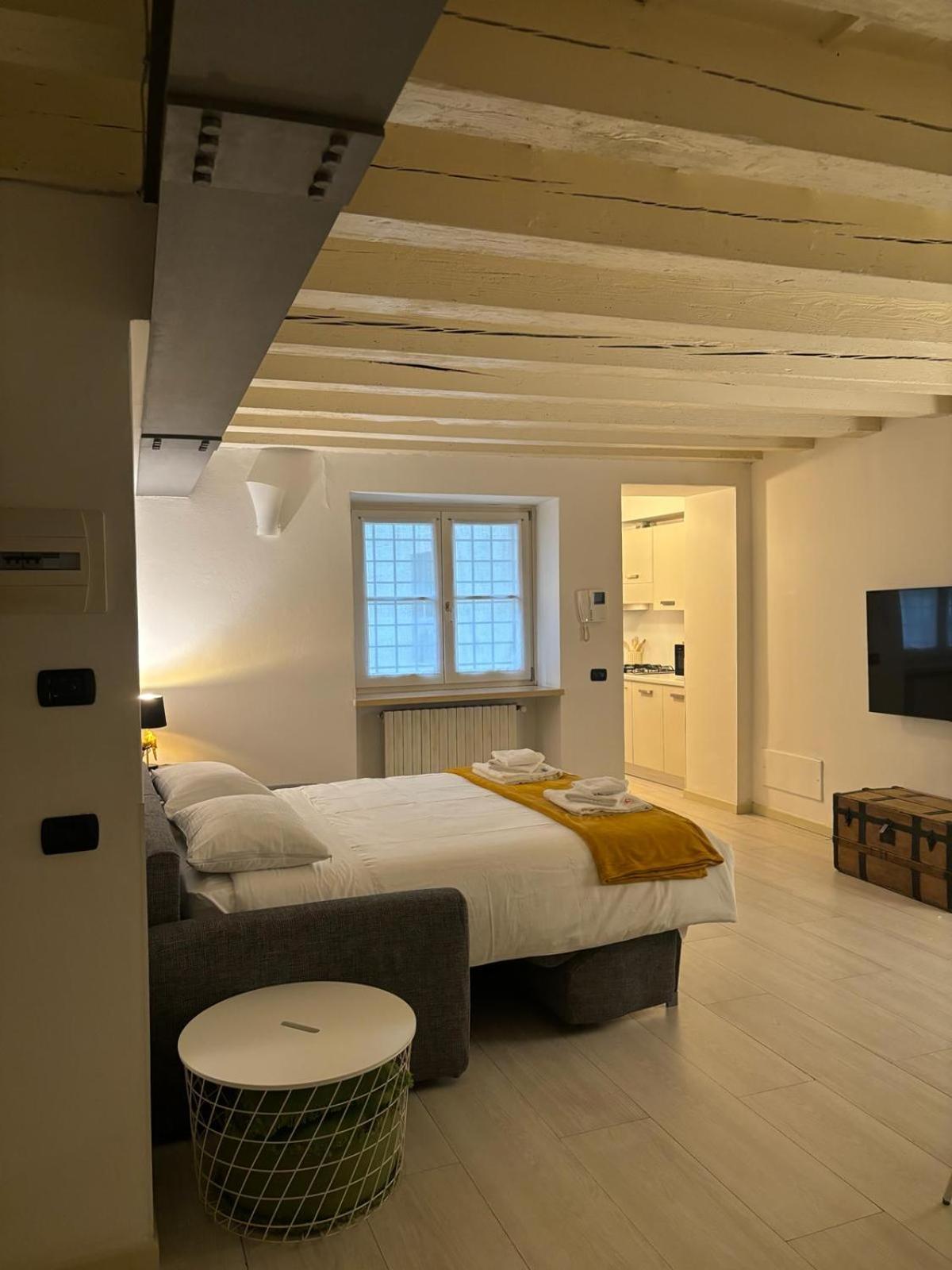 Sanpietro Apartment เวโรนา ภายนอก รูปภาพ